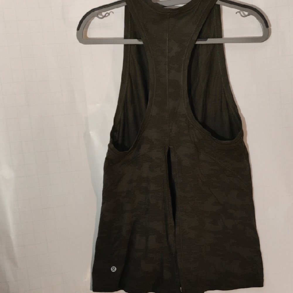 Lululemon Dark Tank Top